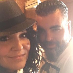 Meet your Posher, Beekand